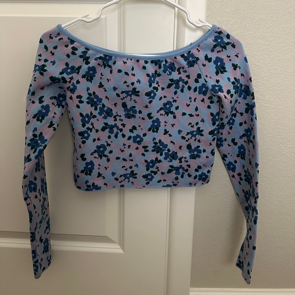 Zara Floral Blue Knit Women's Top